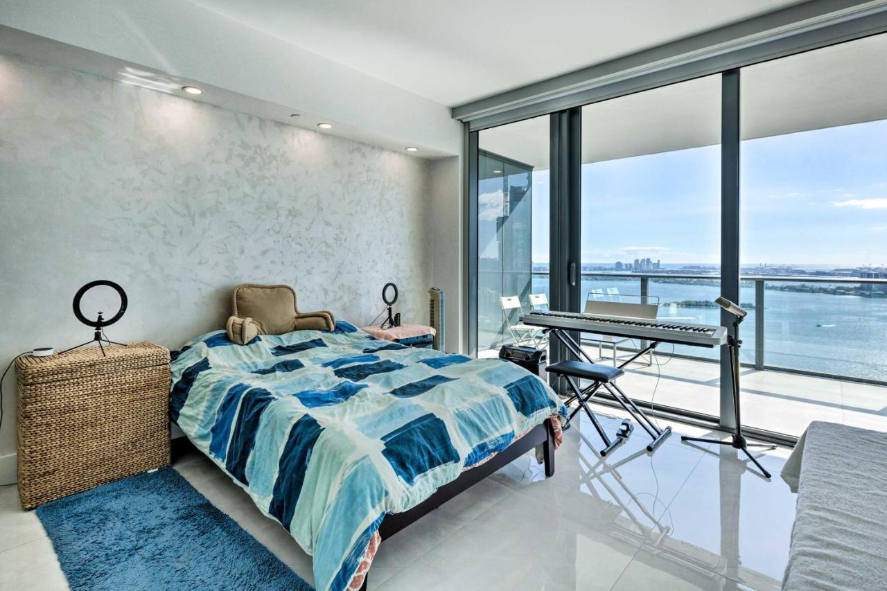 Luxe With Community Pool And Hot Tub! Miami