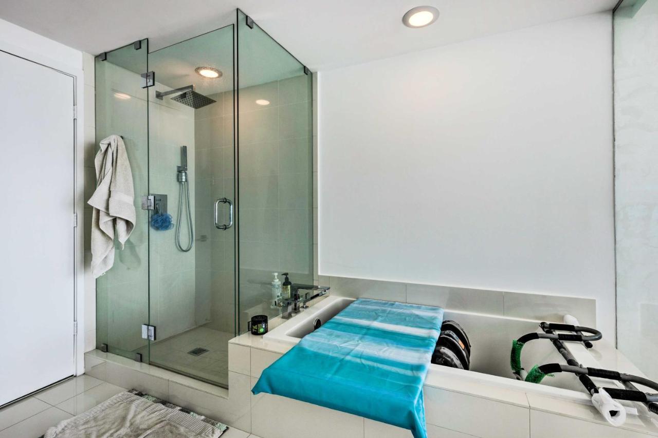 Luxe With Community Pool And Hot Tub! Apartment Miami