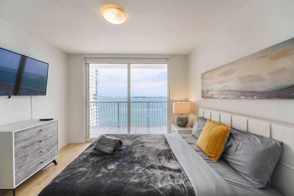 Exquisite 3bedrooms W Top Amenities Free Parking Miami