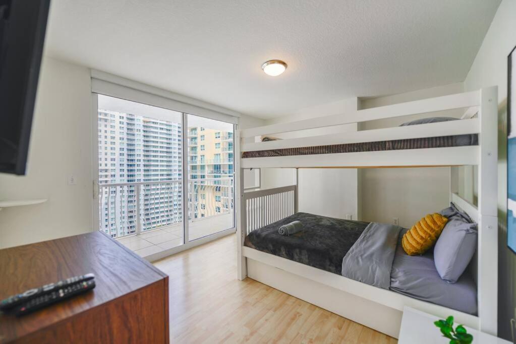Apartment Exquisite 3bedrooms W Top Amenities Free Parking