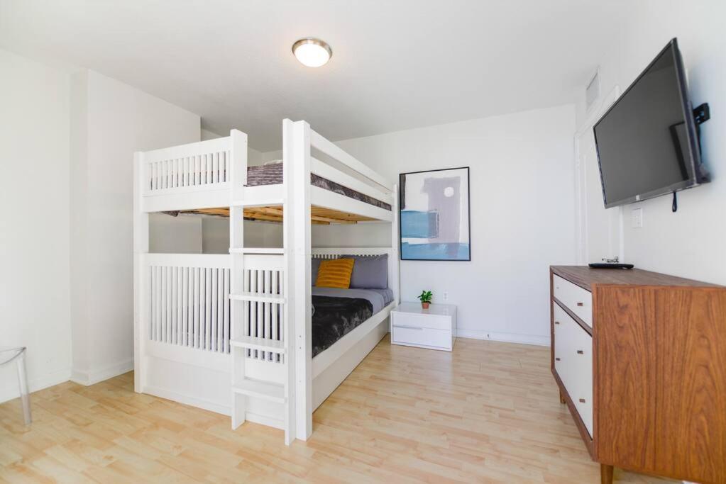 Apartment Exquisite 3bedrooms W Top Amenities Free Parking Miami