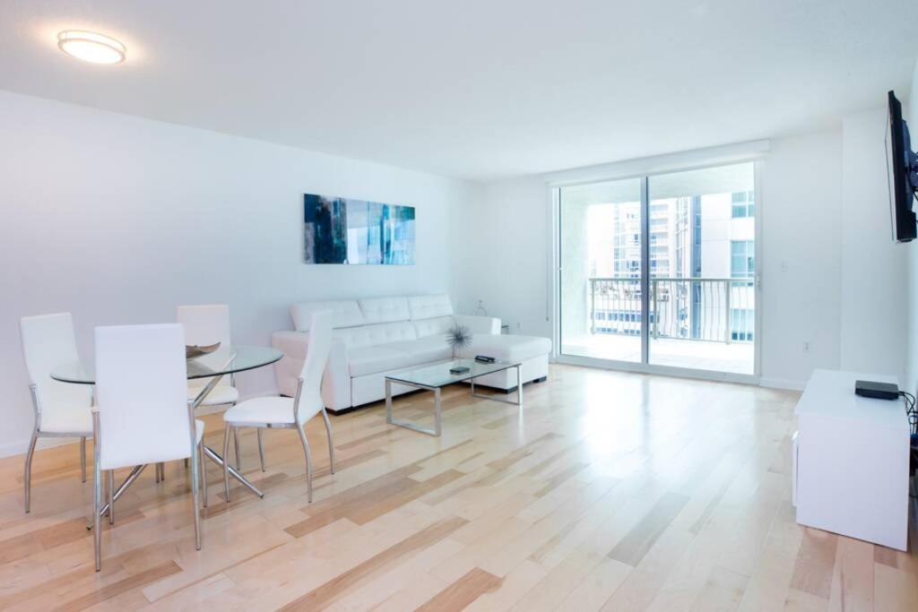 Luxury & Huge At Brickell, Free Parking, 6 Guests Apartamento
