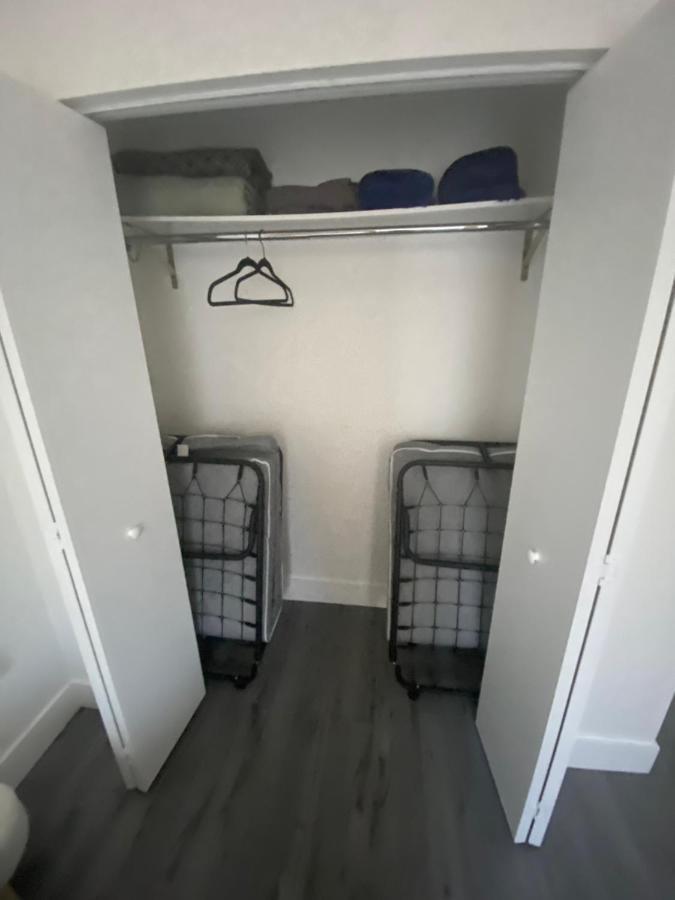 Apartment Luxurious Apt With Free Parking Mins Away From South Beach And Wynwood