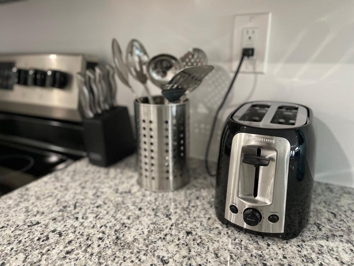 Luxurious Apt With Free Parking Mins Away From South Beach And Wynwood Apartment