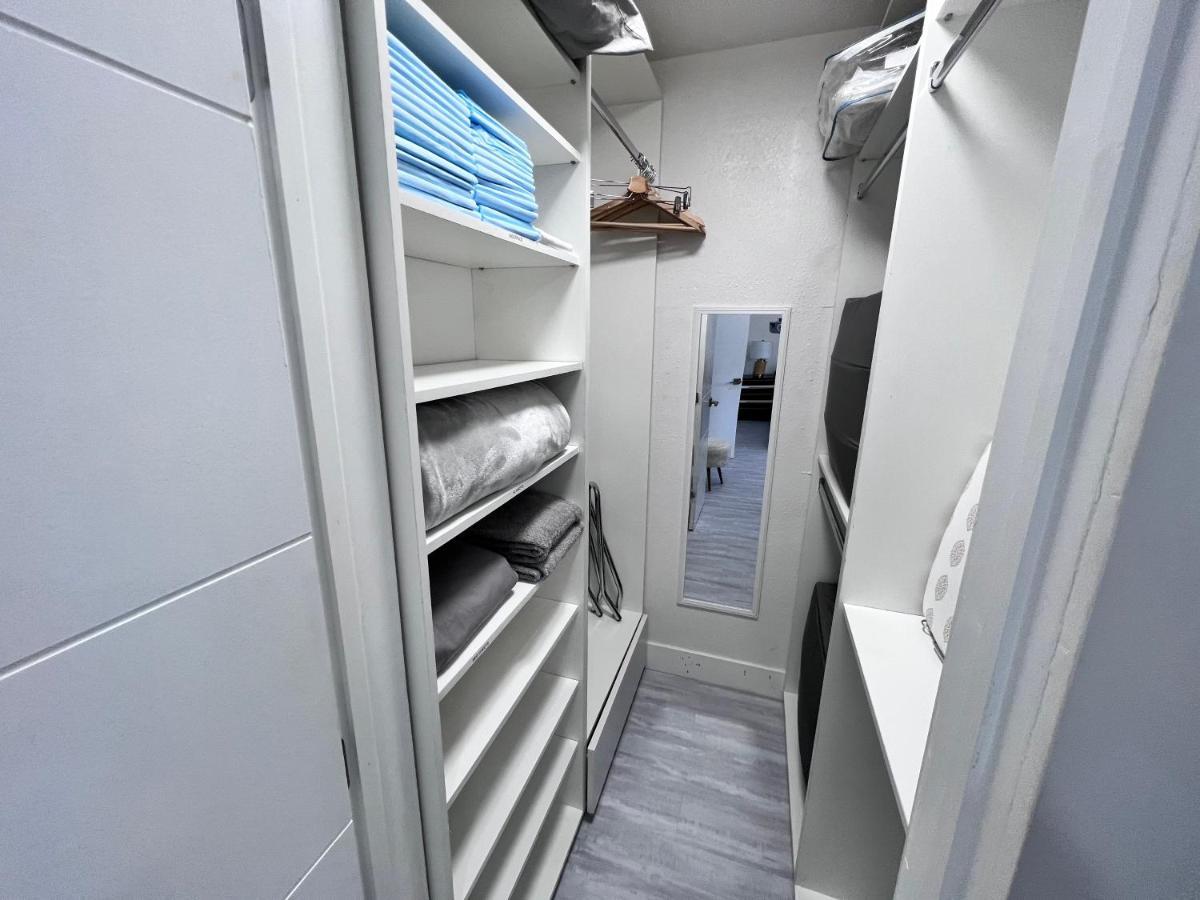 Apartment Stylish By International Airport *