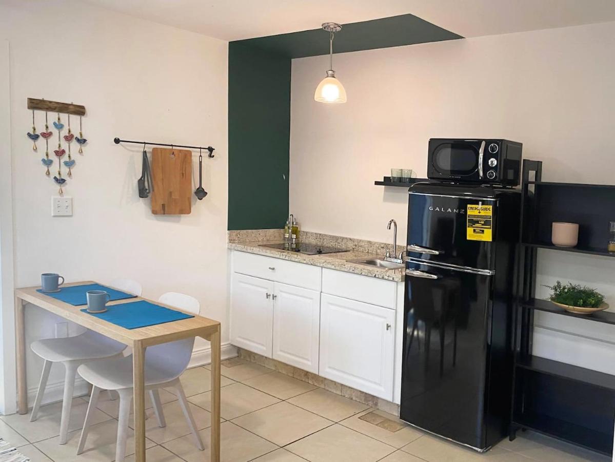 Private W/ Full Backyard, Bbq, 5min From Mia *