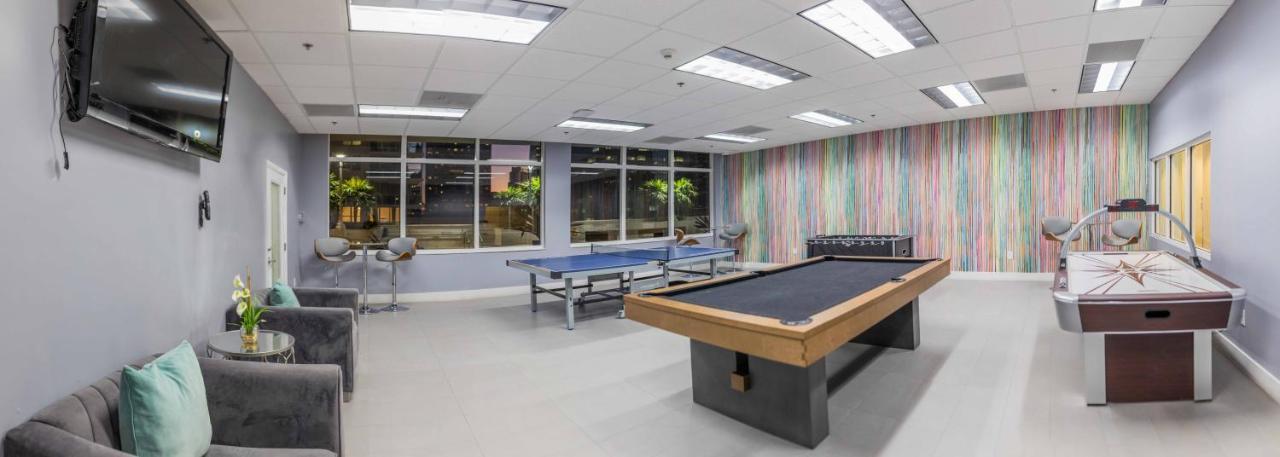 Luxury Brickell Apartment *