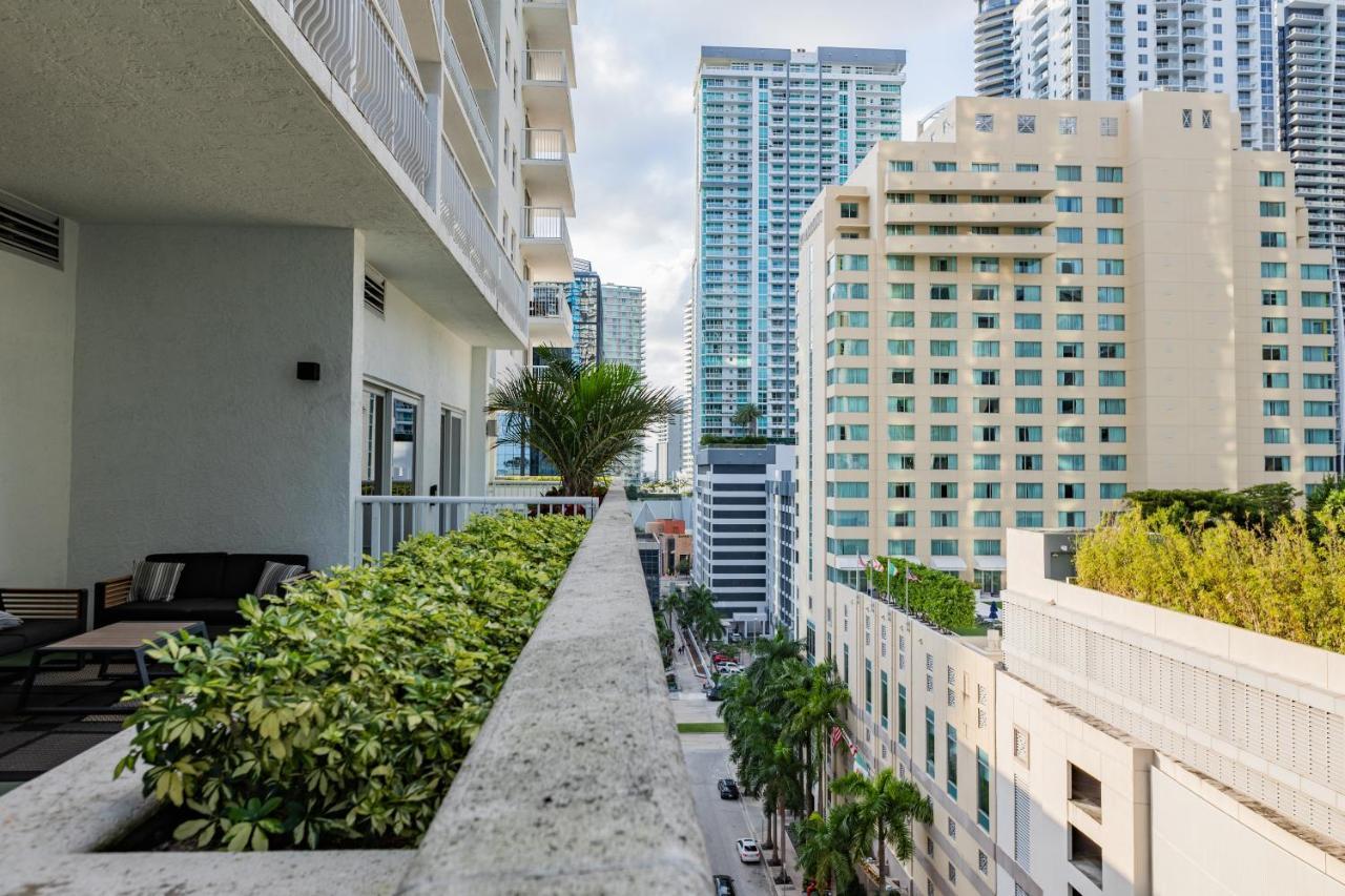 Luxury Brickell Apartment *