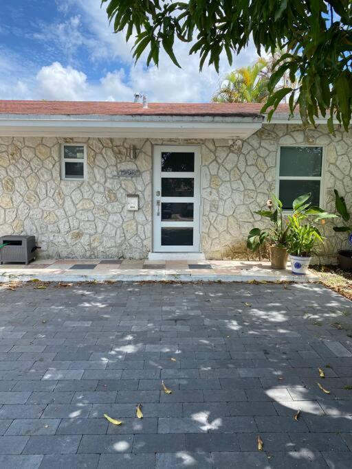 Quiet And Spacious Townhouse In Casa de férias *