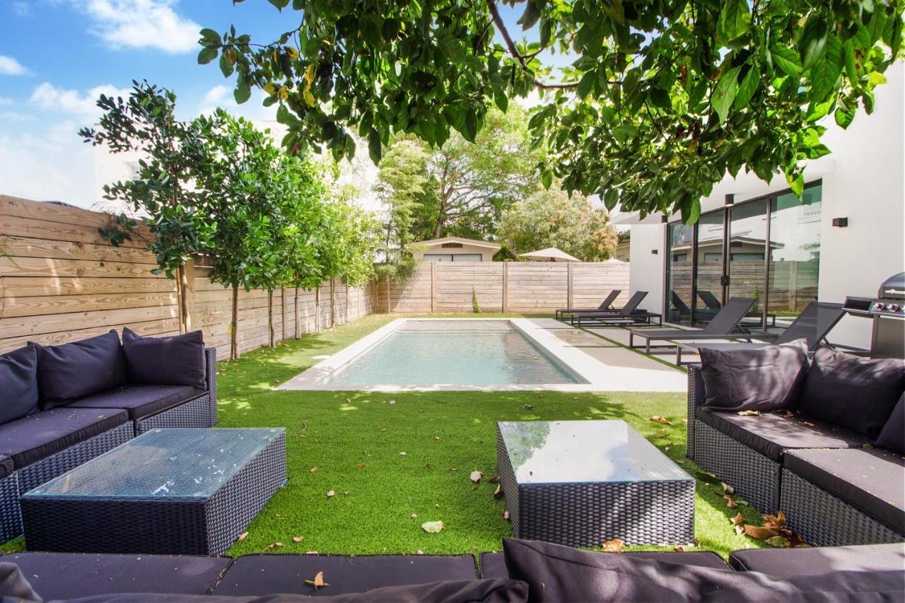Villa Noir Design District 4br & 2ba Sleeps 14 With Grill, Pool Table, Pool & Miami