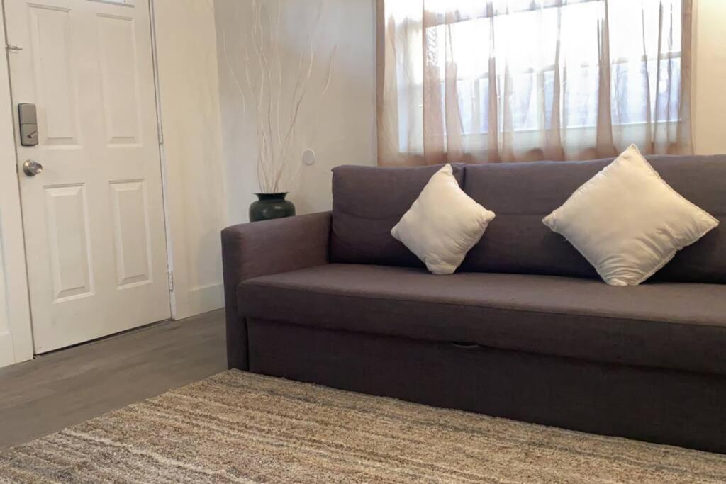 Modern Luxurious Spacious In West Wynwood *