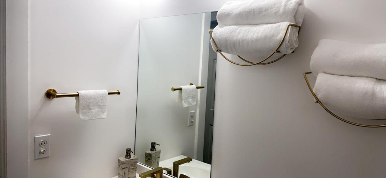 Modern Luxurious Spacious In West Wynwood *