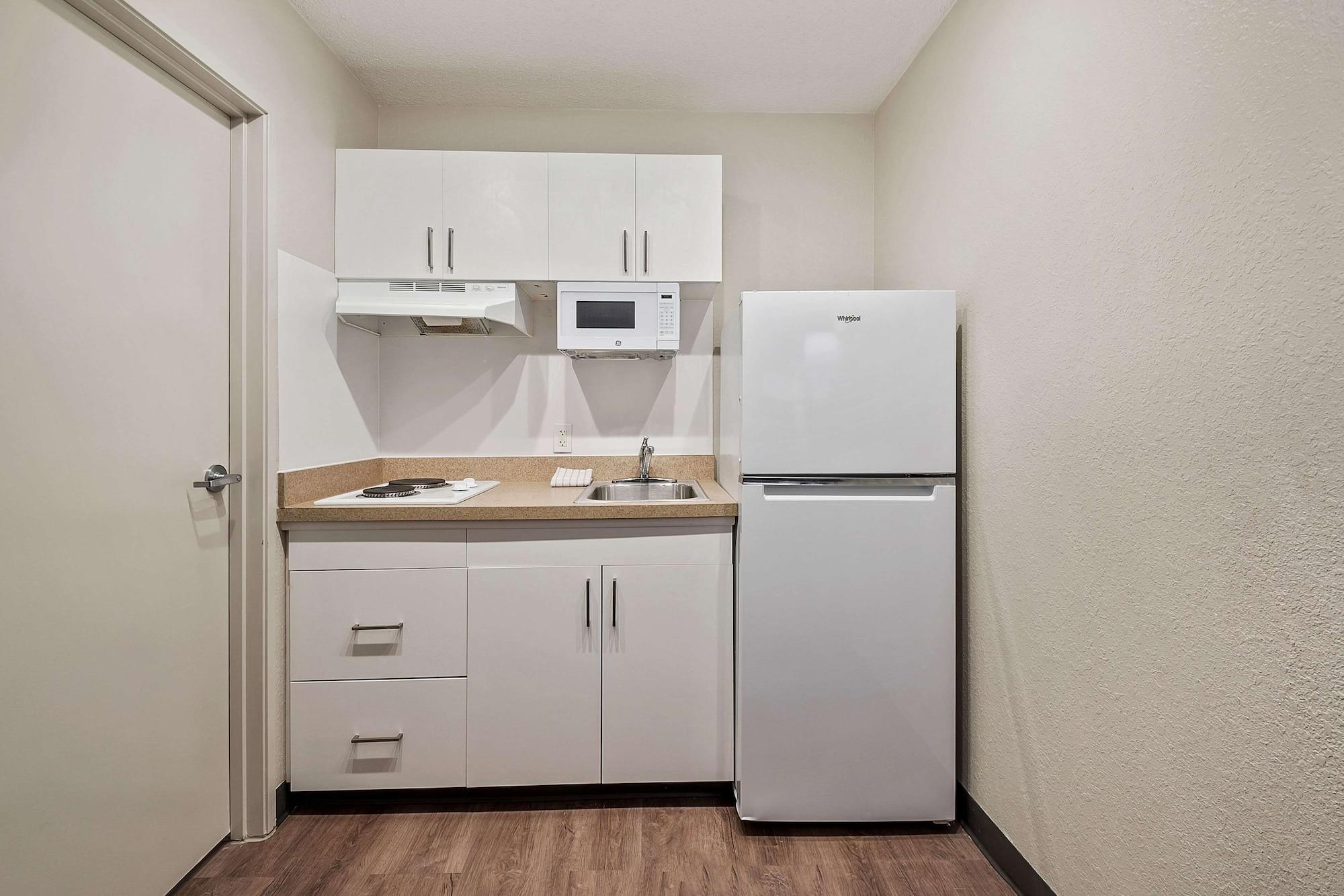Extended America - - Airport - Blue Lagoon Hotel Miami