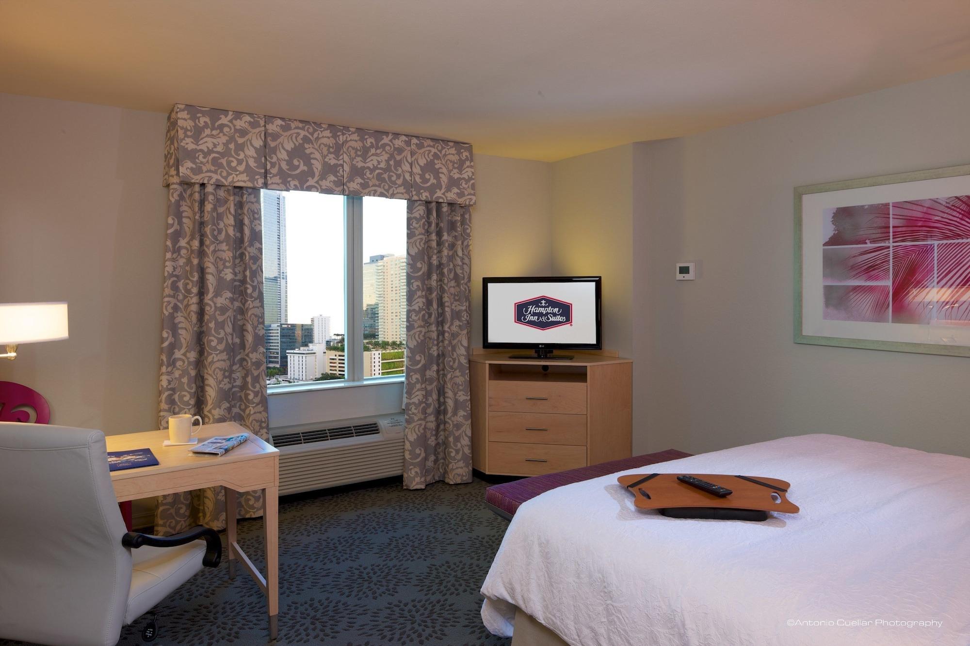 Hotel Hampton & By Hilton Downtown/brickell Miami