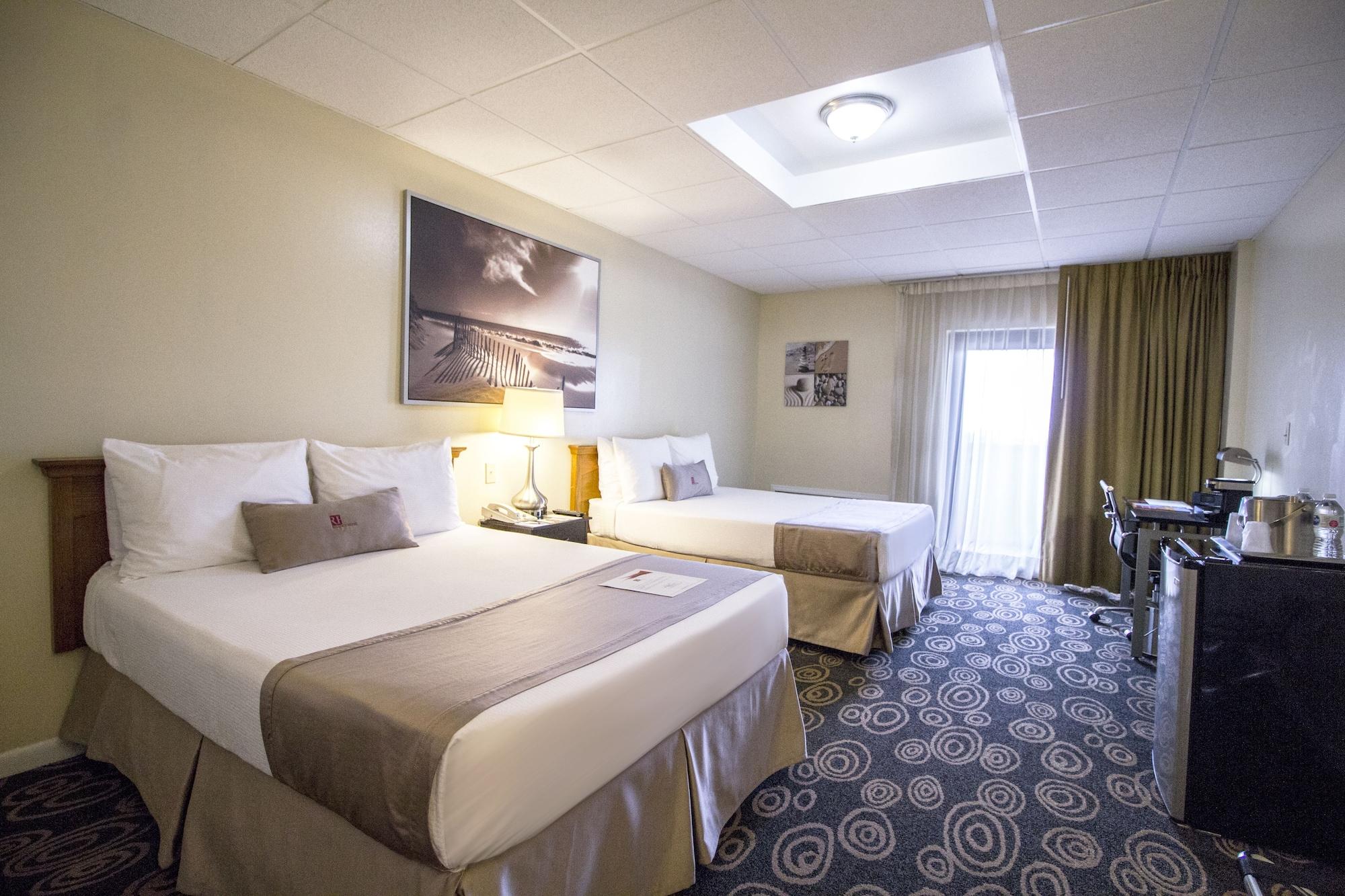 Regency Airport By Sonesta Hotel 3*