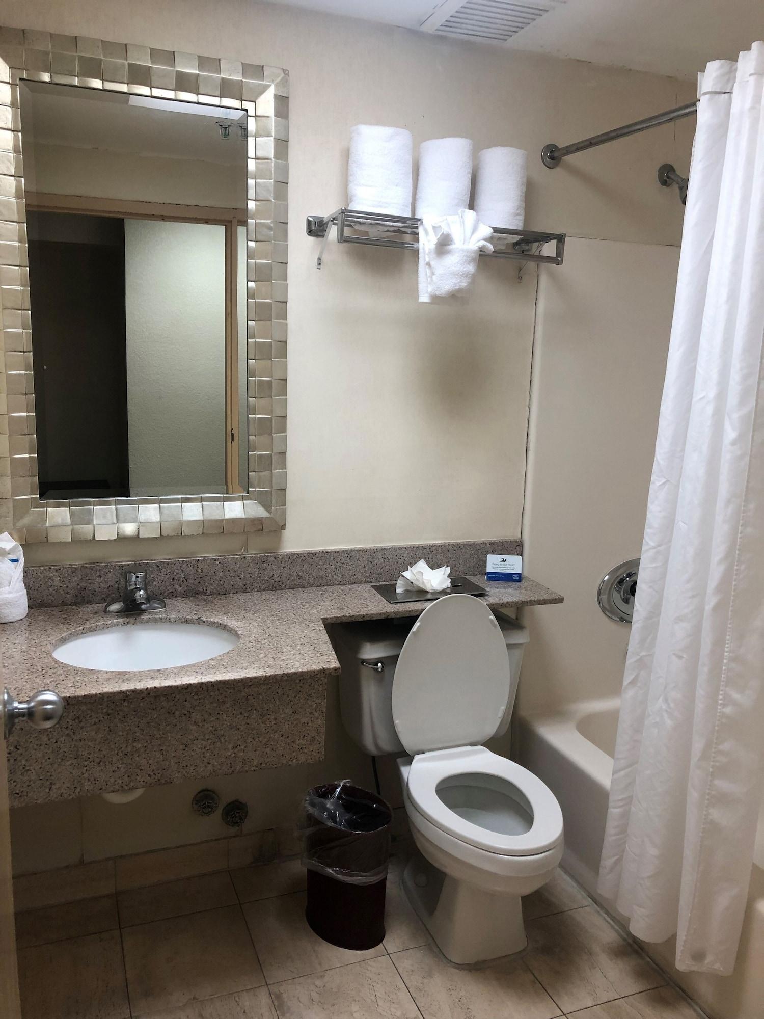 Rodeway South - Coral Gables Inn Miami
