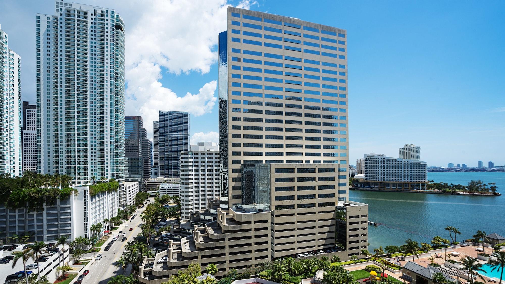 Hyatt Centric Brickell 4*