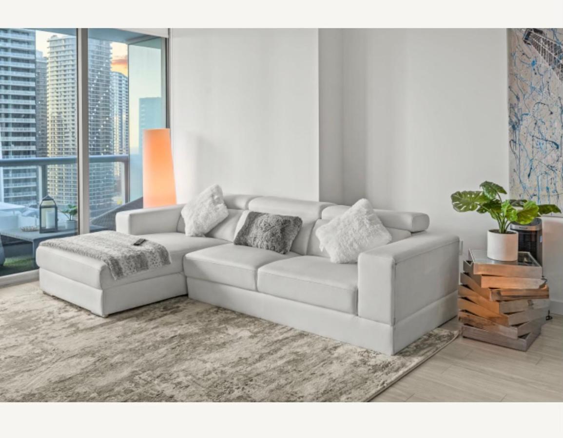 Apartment Luxury High Rise Miami