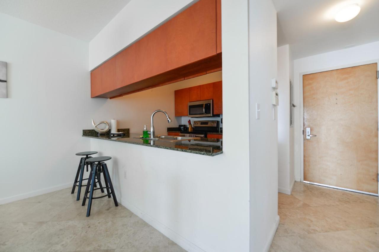Amazing In The Heart Of Brickell Apartment