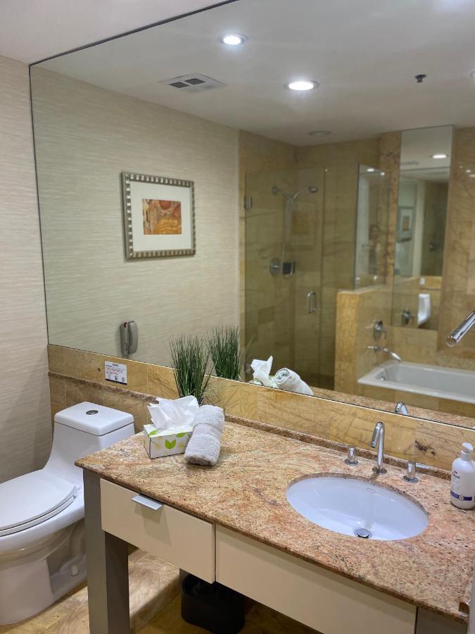 3 Bedroom In The Heart Of Brickell Sleeps 8 Apartment