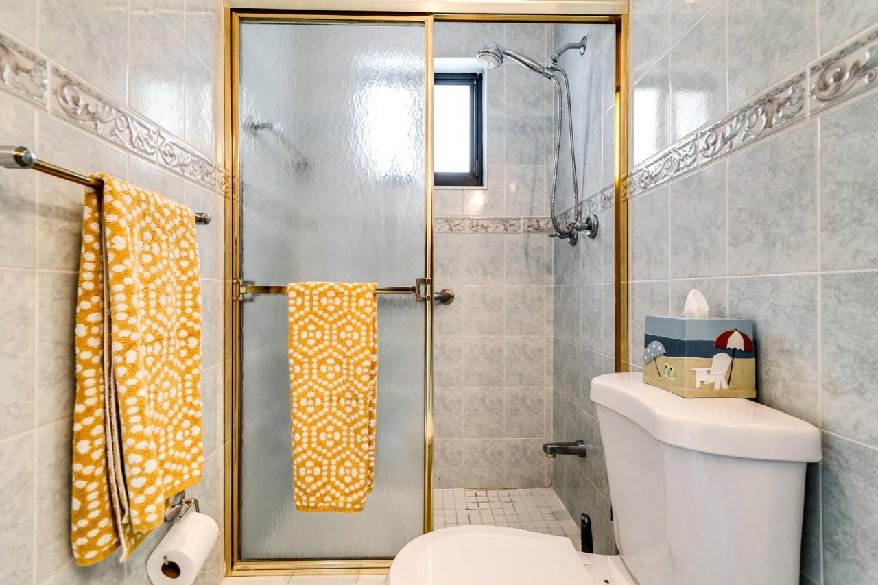 New 2bedroom 2bath House With Private Backyard & Jacuzzi *
