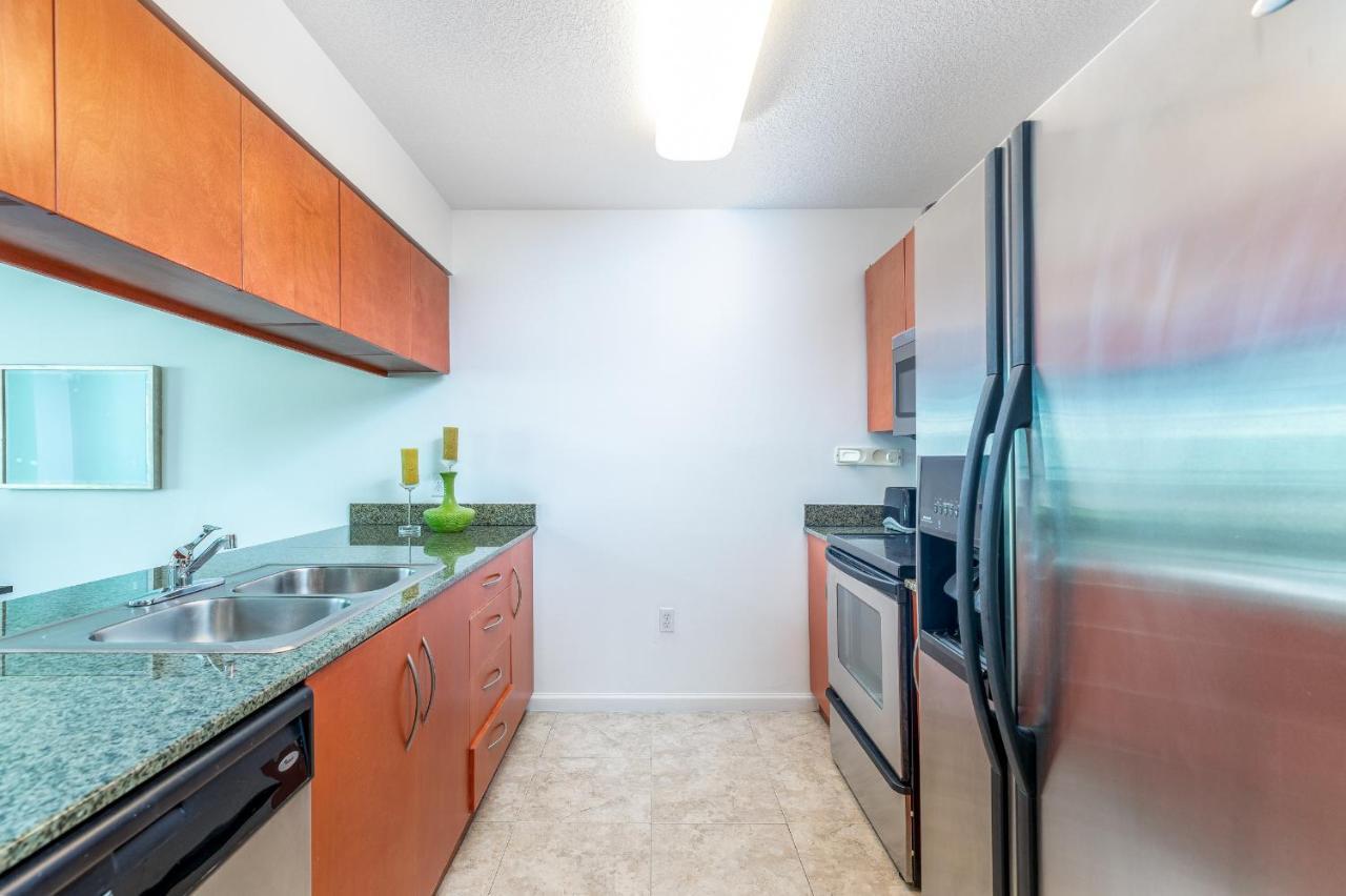Apartment The Club At Brickell Bay *