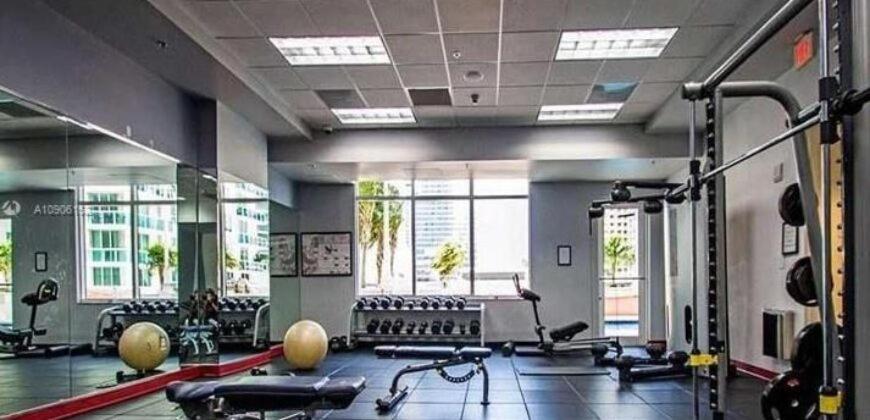 The Club At Brickell Bay Apartment *