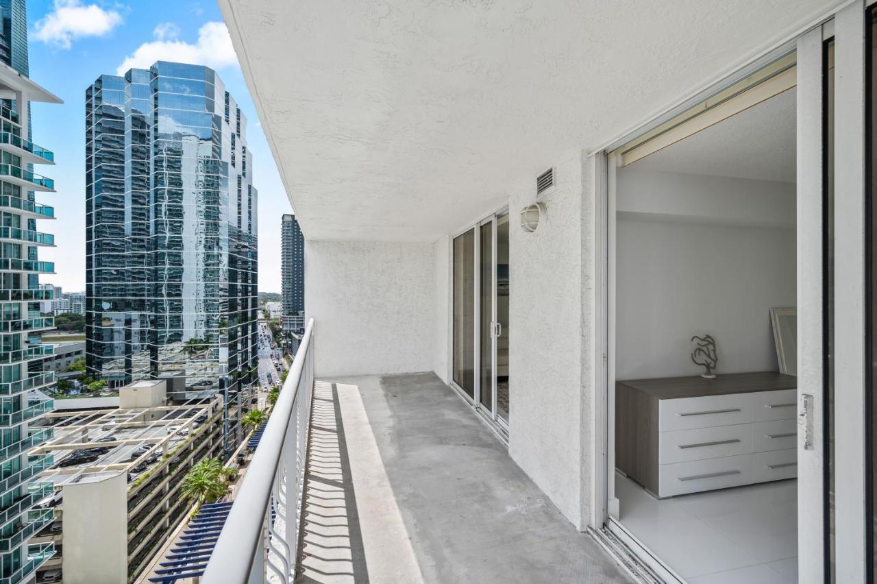 Apartment The Club At Brickell Bay