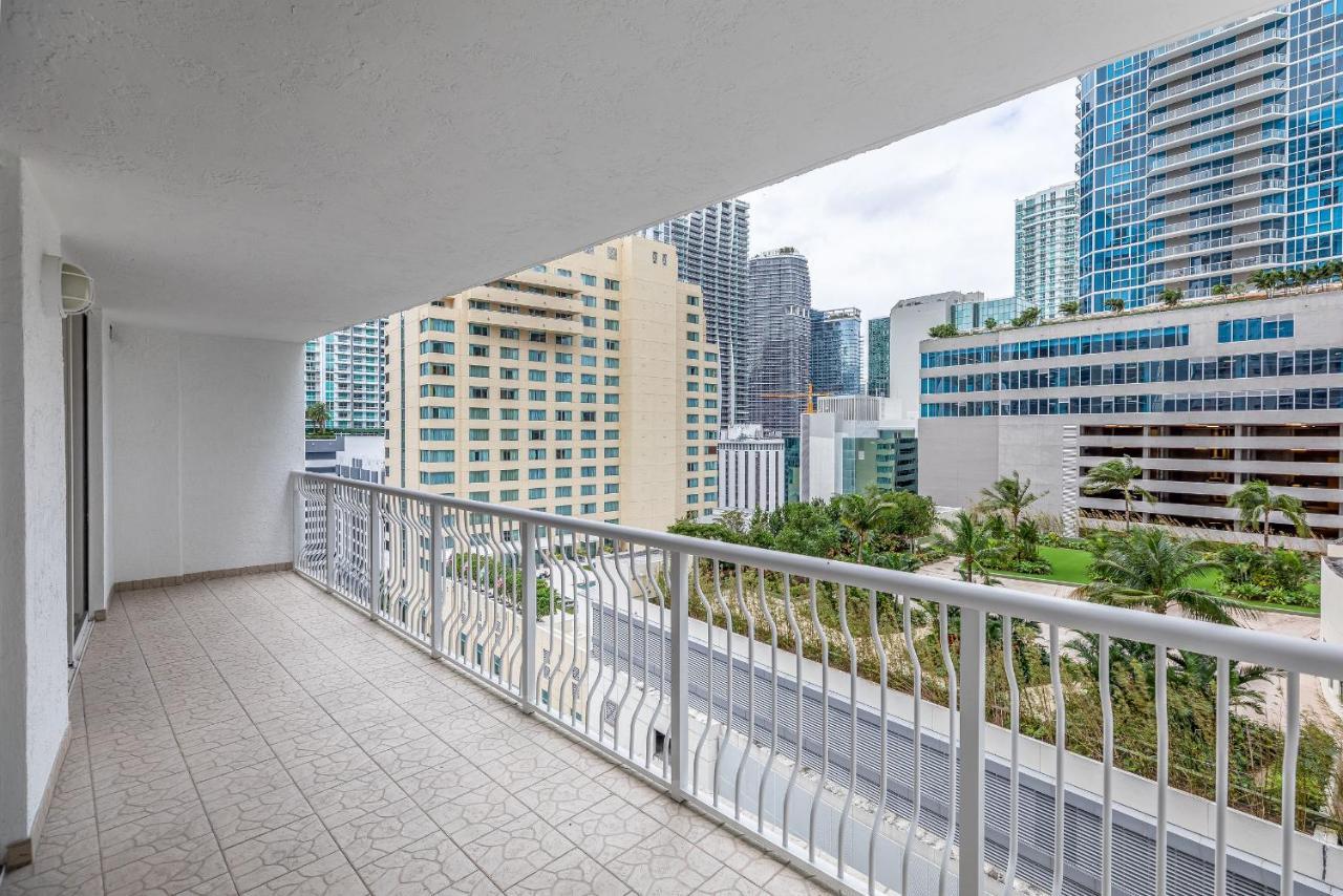 The Club At Brickell Bay Miami