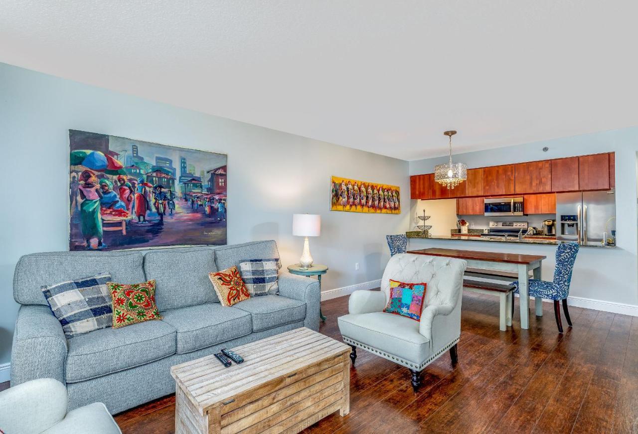 The Club At Brickell Bay Apartment