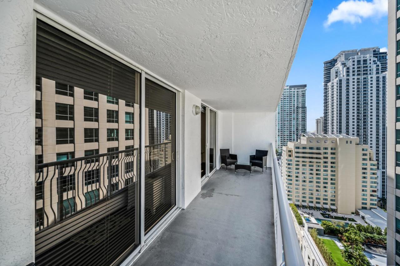 Apartment The Club At Brickell Bay