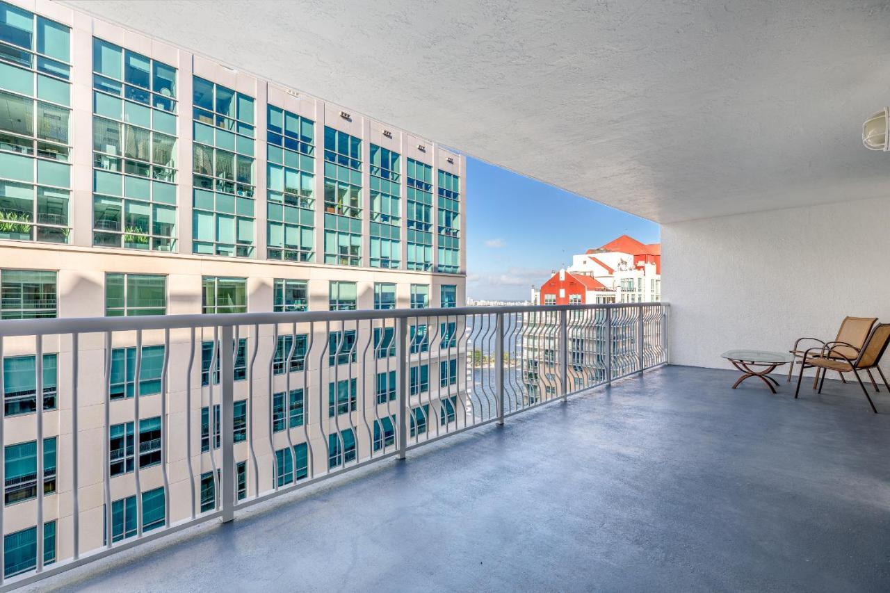 Apartment The Club At Brickell Bay *
