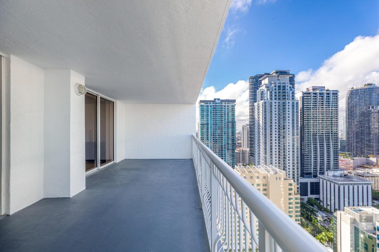 The Club At Brickell Bay Miami
