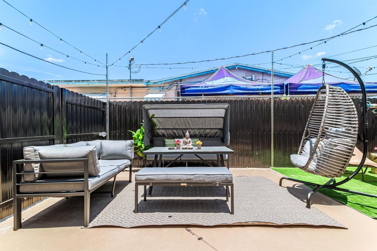 Holiday home New 2bedroom 2bath House With Private Backyard & Jacuzzi *