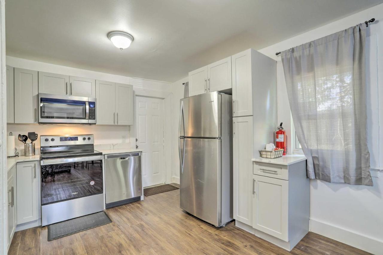 Beautiful Getaway Less Than 6 Mi To Downtown!