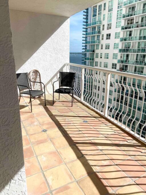 Amazing 2 Bedroom At Brickell, Free Parking Apartment *