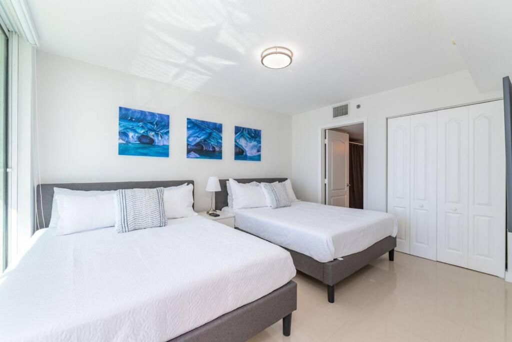 Stunning 2br With Ocean View At Brickell, Free Parking * Miami
