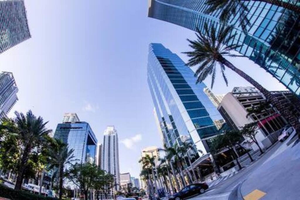Apartment Bright And Cozy 2br At Brickell, Free Parking *