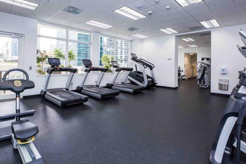 Apartment Bright And Cozy 2br At Brickell, Free Parking Miami
