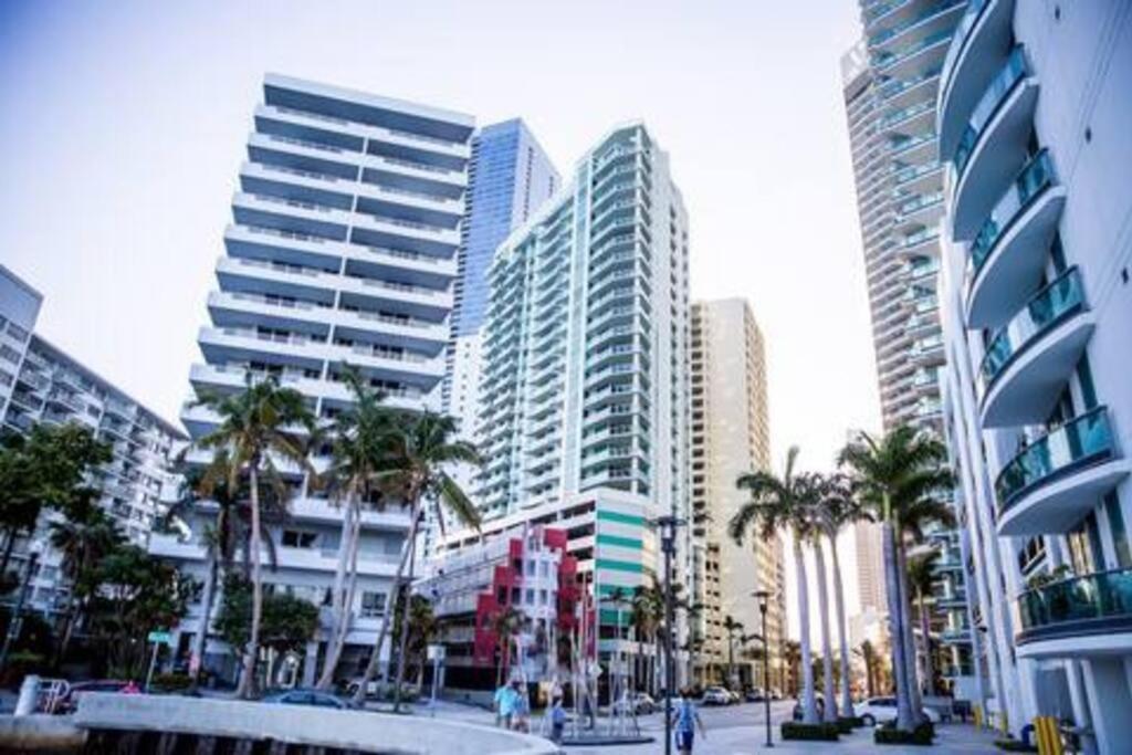 Apartment Bright And Cozy 2br At Brickell, Free Parking *