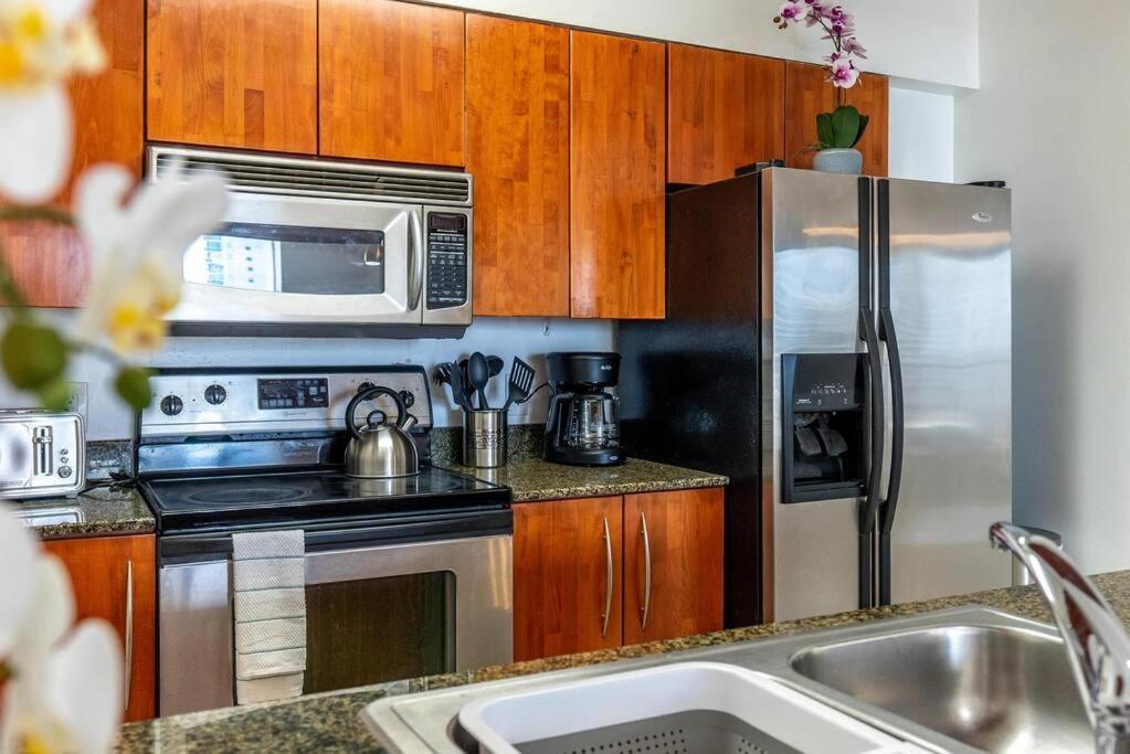 Beautiful 3 Bedroom In Brickell Apartment Miami