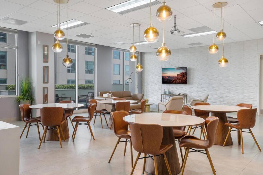 Apartment Beautiful 3 Bedroom In Brickell