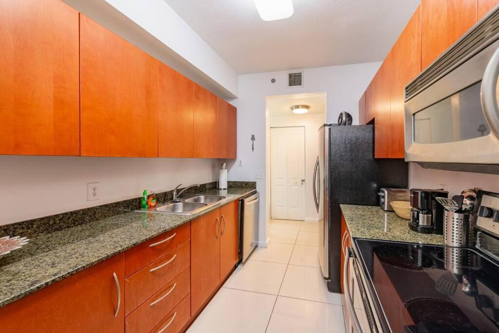 4br Penthouse With Oceanview At Brickell, Free Parking Apartment Miami