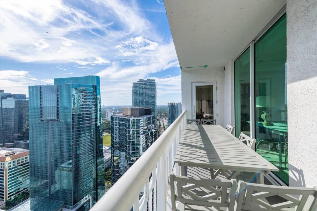 Apartment 4br Penthouse With Oceanview At Brickell, Free Parking Miami