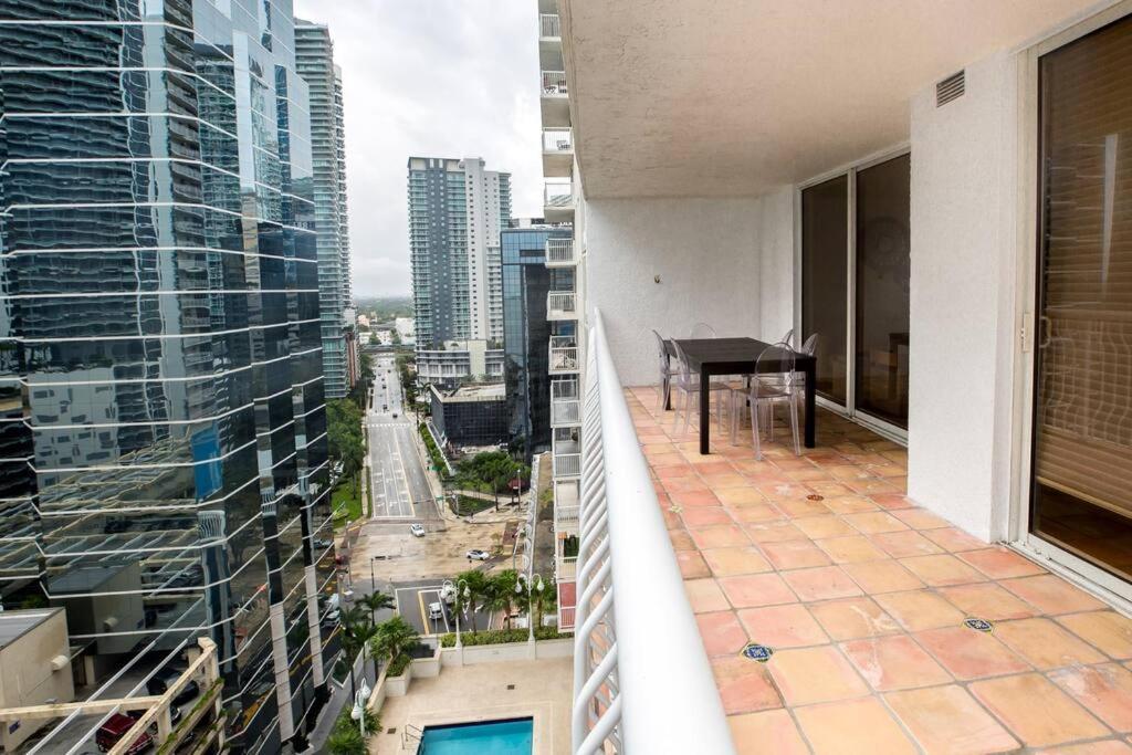 Apartment Amazing 2 Bedroom At Brickell, Free Parking Miami