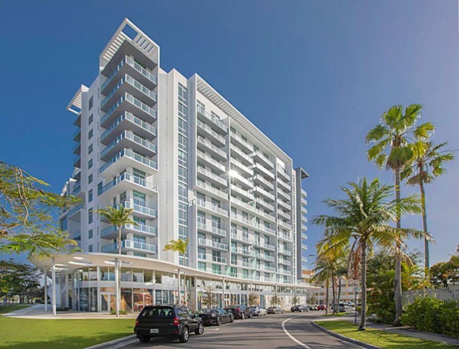 Brand New Floor In The Heart Of Miami