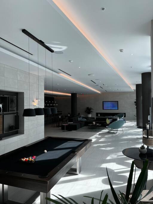 Brand New Floor In The Heart Of Miami