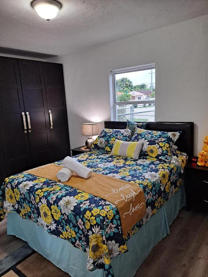 Relax 521 Miami