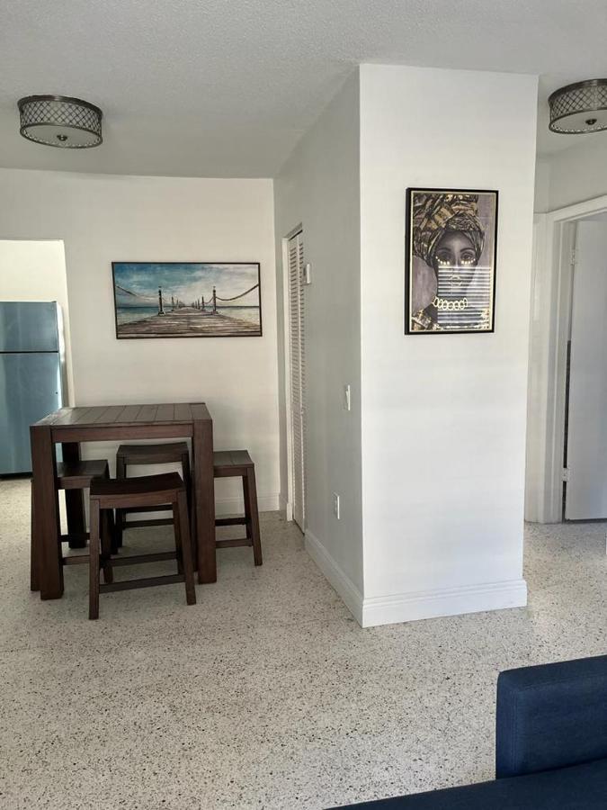Blue-Max Apartments Apartamento Miami