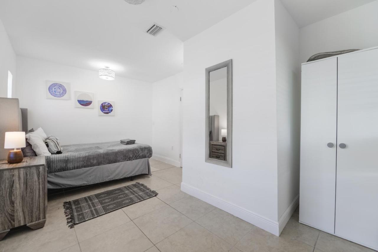 Amazing 3br House 5 Minutes From Marlins Park Miami